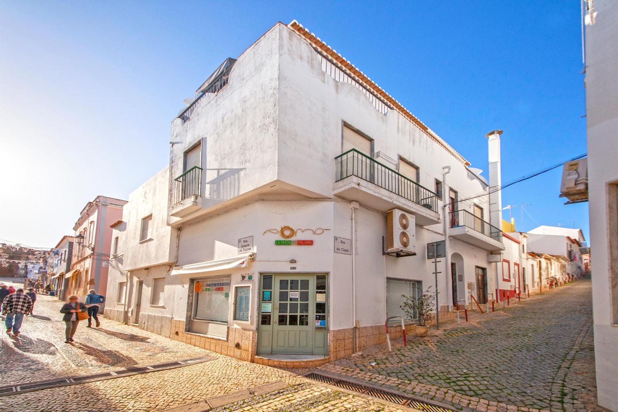 A13 - Channel Street Central Apartment ラゴス エクステリア 写真
